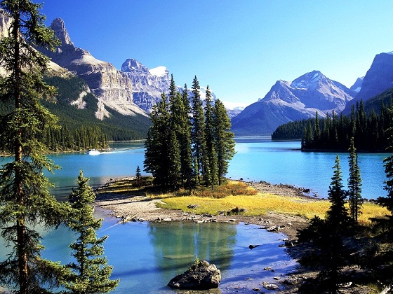 Jasper National Park- Spirit Island, Maligne Lake