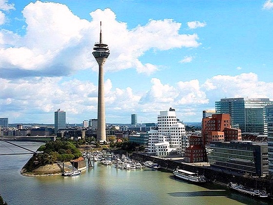 Dusseldorf-Media Harbor