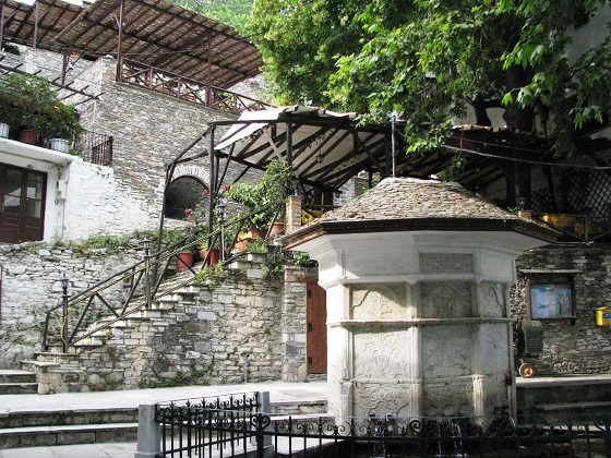 Makrinitsa-Center