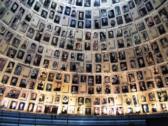 Jerusalem-Yad Vashem, The Hall of Names
