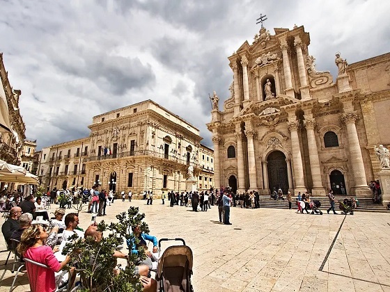 Syracuse-Piazza Duomo