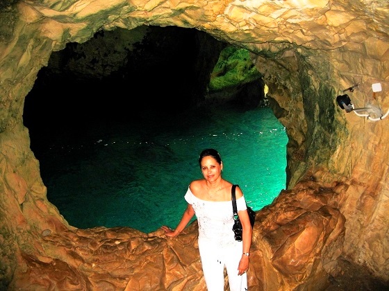 Rosh Hanikra Grottoes