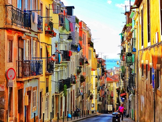 Lisbon-Alfama