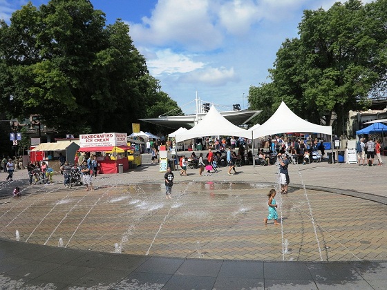 Portland-Waterfront Park and Saturday Market