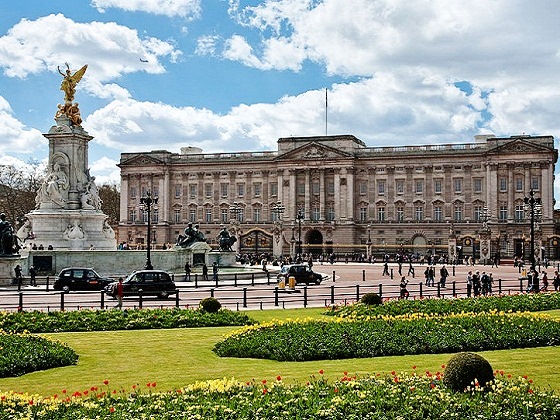 London-Buckingham Palace