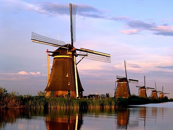 Kinderdijk-Windmills